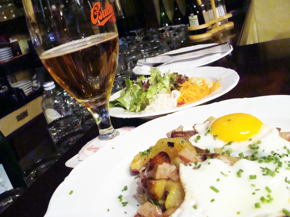 Tiroler Gröstl Gasthaus Lewisch