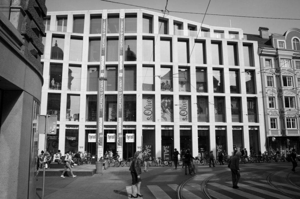 David Chipperfield hat auch in Innsbruck seine Spuren hinterlassen. David Chipperfield hat auch in Innsbruck seine Spuren hinterlassen.