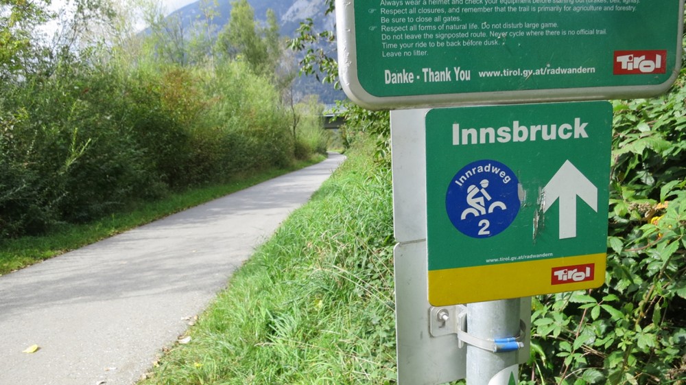 Inntal-Radweg Beschilderung nach Innsbruck
