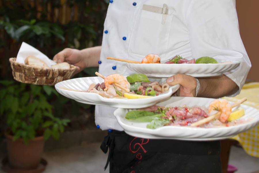 kunterbunter Fischteller (Foto: Rosnegarten)