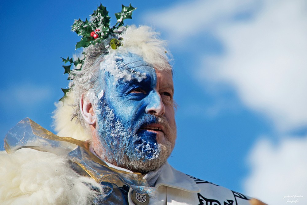 Vier Jahreszeiten heißt die dritte Gruppe, die durch Telfs zieht. Hier zu sehen ist der Winter. Foto: Gerhard Füreder