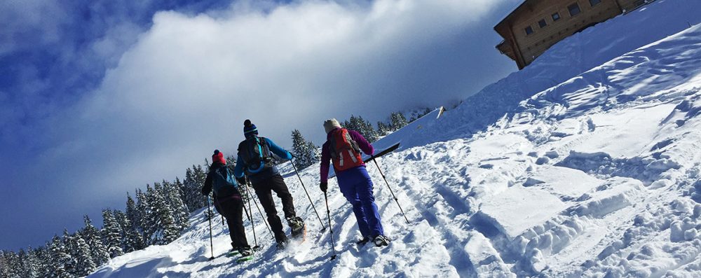 Schneeschuhwandern in Innsbruck Huetteklein