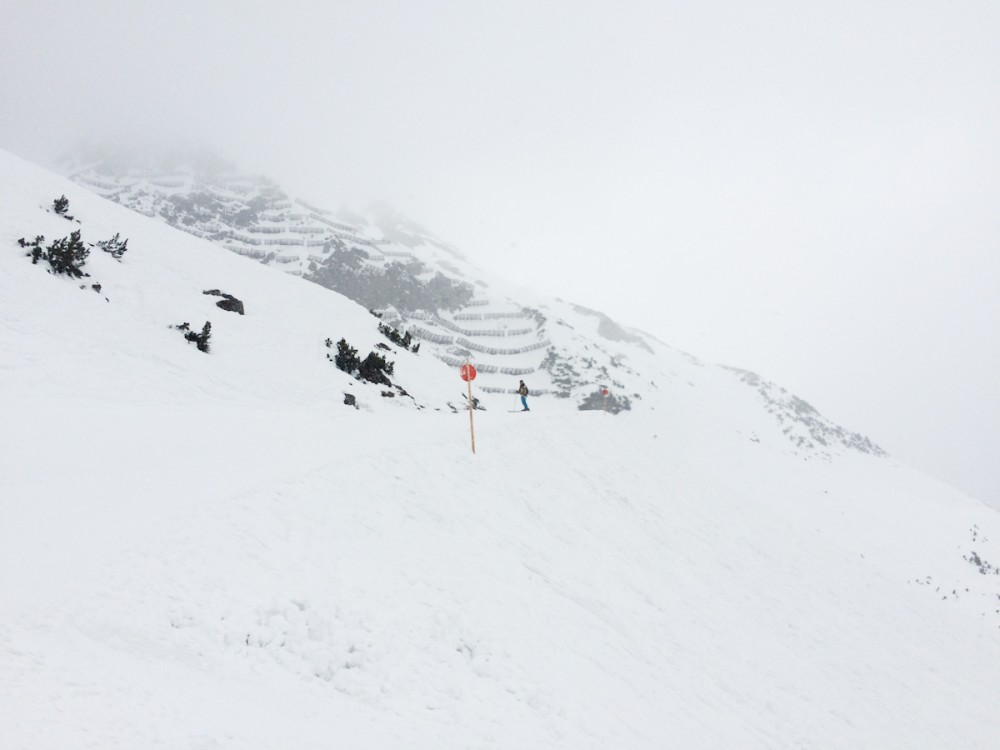 Im Skigebiet ist anfangs noch etwas Sicht…