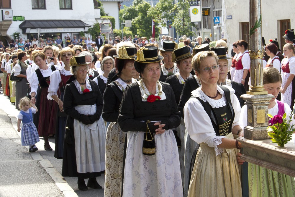 Prozession Kirchenpatrozinium Götzens