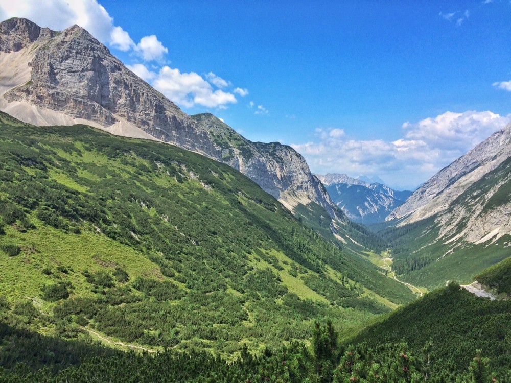 Das von Gletschern geformte Gleirschtal in Richtung Scharnitz