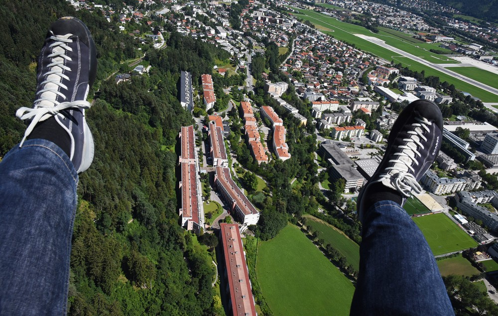 Vil im Landanflug auf Innsbruck beim Tandemflug. Foto: Vil Joda