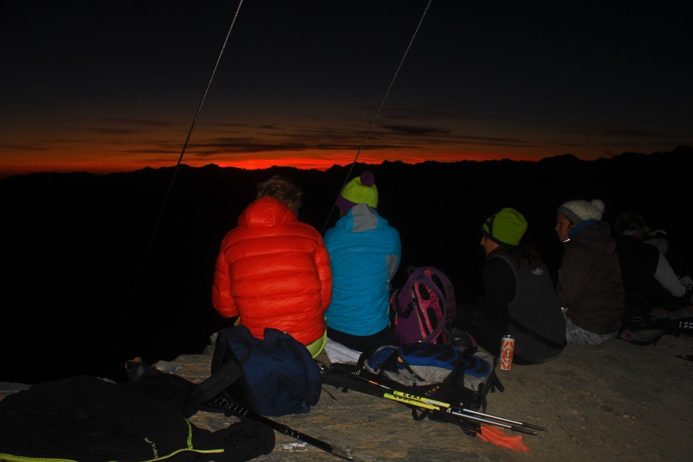 Sunrise hike at Serles