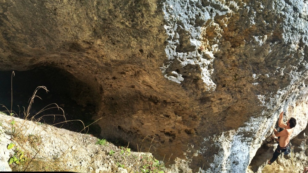 Die Free-Climber bezwingen just jene Felsen, in denen Knappen des Mittelalers wertvolle Metalle vermuteten.