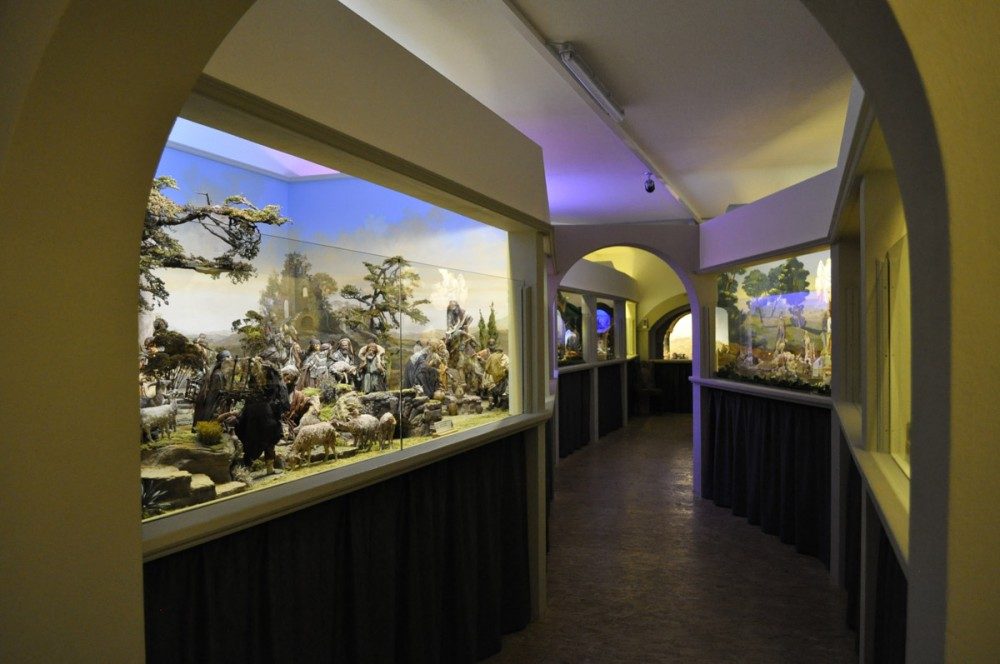 Zwei Jahre brauchten Erwin Auer und sein Team für die Gestaltung der Krippenherberge Wildermieming