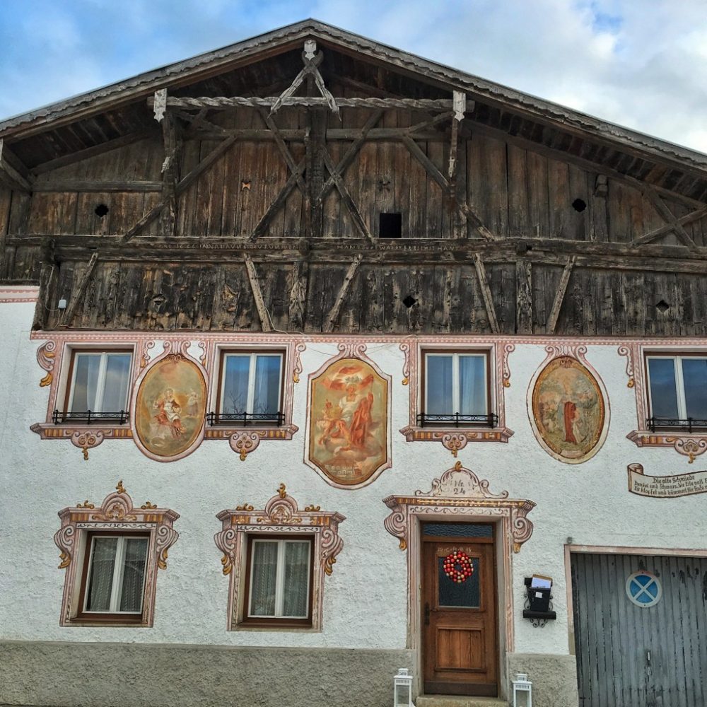 In diesem Haus, der alten Schmitte in Sistrans, wurde Franz Winkler im Jahre 1906 geboren.