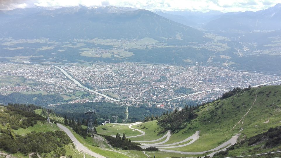 Innsbruck, Nordkette, Seegrube, Arztler Alm, Hungerburg, Malga, Essen und Trinken, Sport, Trekking, Gastronomia