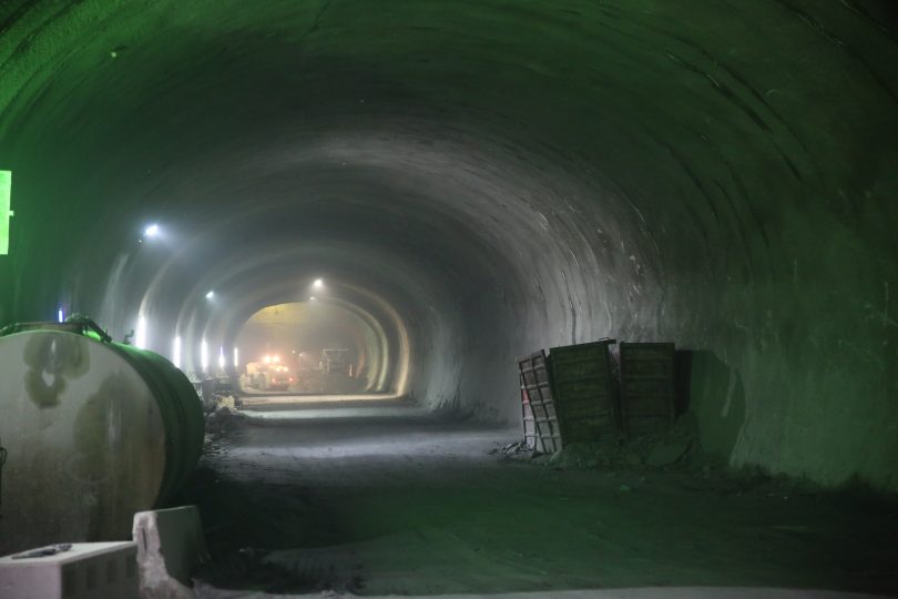 Immer tiefer in den Berg hinein...das "Ende" des Tunnels wird von den Bauarbeitern "Ortsbrust" genannt. Foto: Kristina Erhard