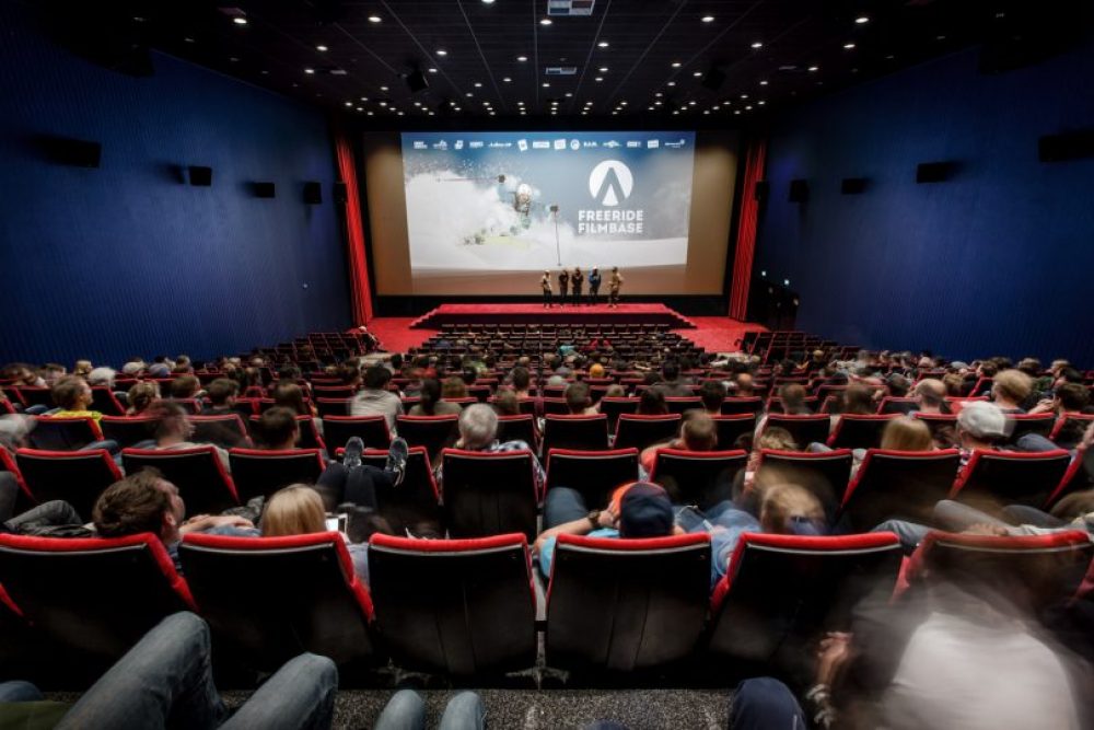 srii9116_mont_web_simonrainer