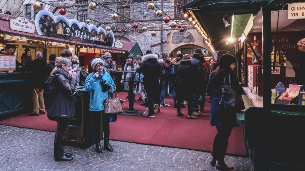 One of many Glühwein refill stations // Foto: Paul Pastourmatzis ©