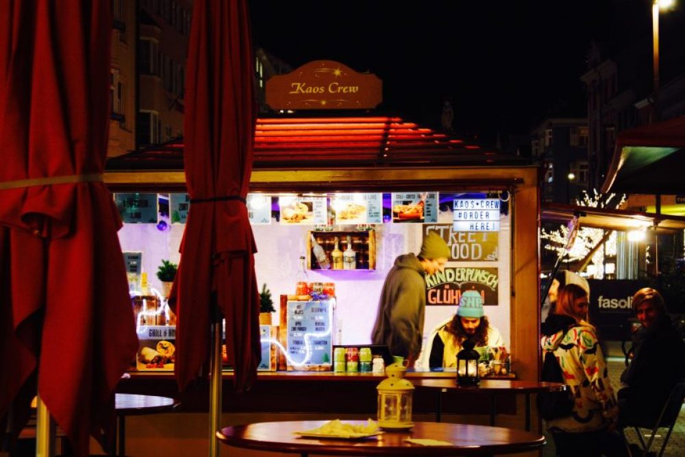 Kaos Crew Street Food Stand