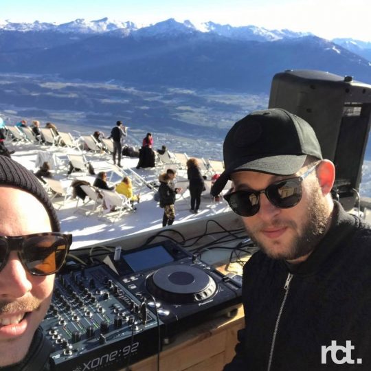 Austria, Innsbruck, Cloud 9, Iglu Bar
