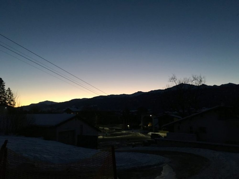 Sun about to rise. - splitboarding Nordkette