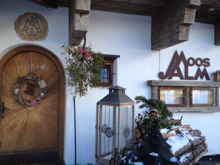 Il ristorante Moosalm al Sonnenplateau di Mieming. Foto © Laura Manfredi
