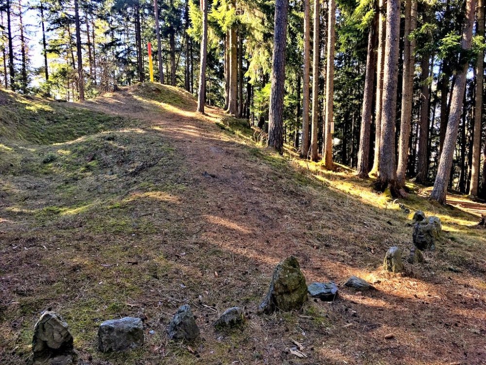 Goldbichl, Opferplatz