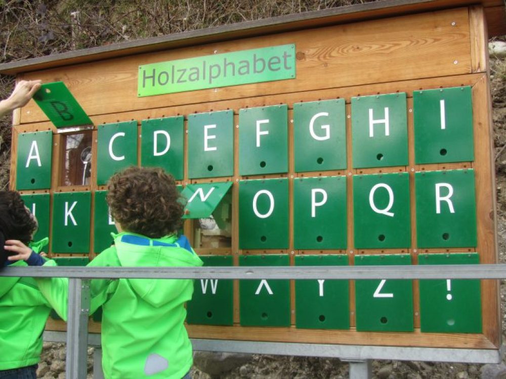 gioco didattico alfabetiere bambini Alpenzoo Innsbruck