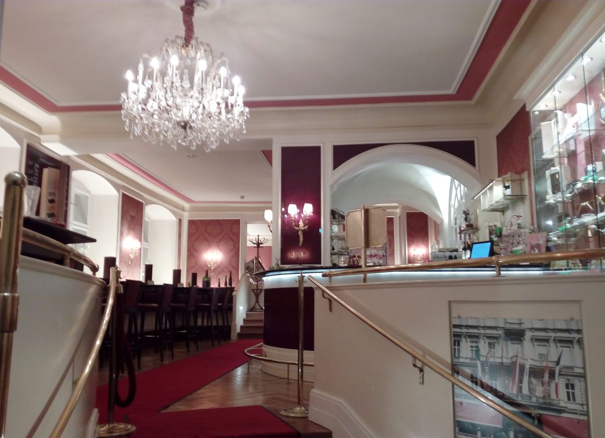 L´elegante Cafè Sacher © Ilaria Assenza