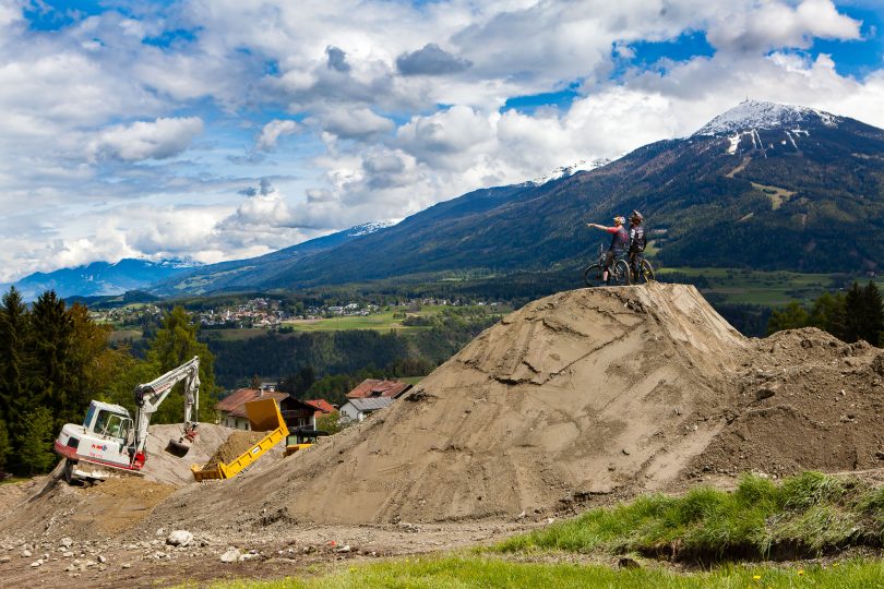 Crankworx: Zwei Biker beim Bikepark Muttereralm