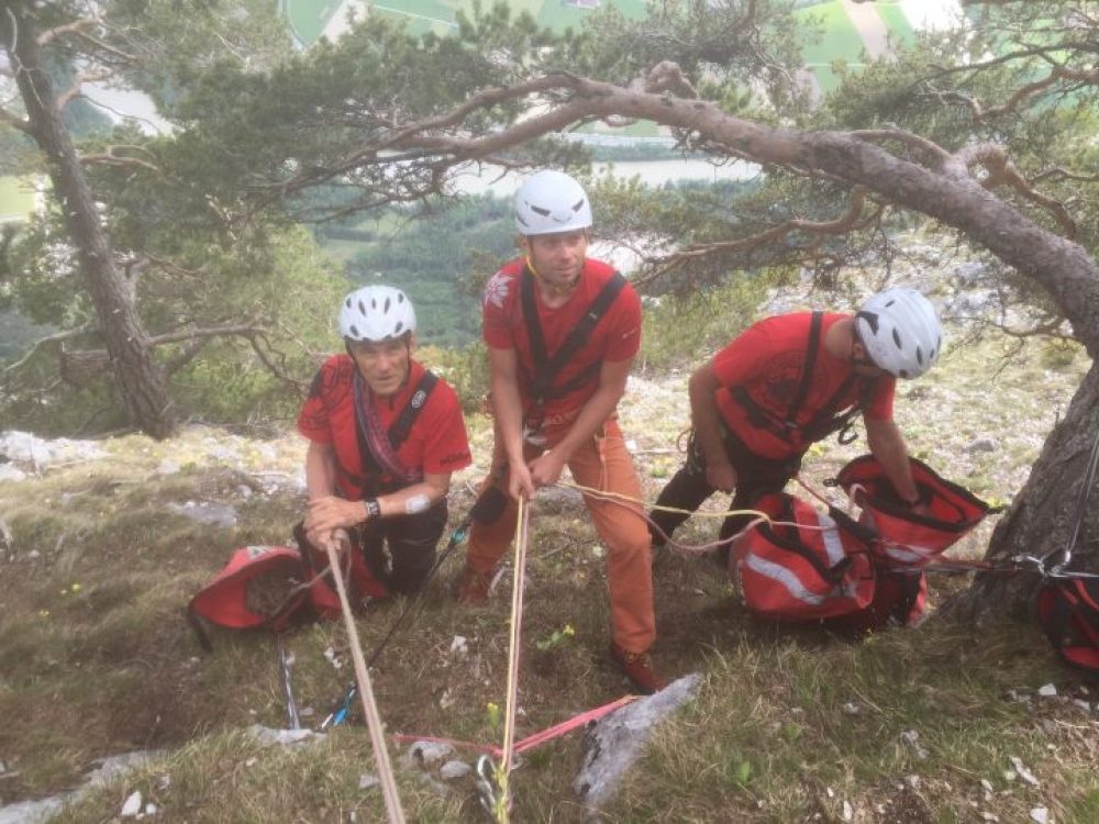 Allein in und um Innsbruck haben die Retter 2016 rund 120 rein alpine Einsätze gemeistert. Foto: Bergrettung