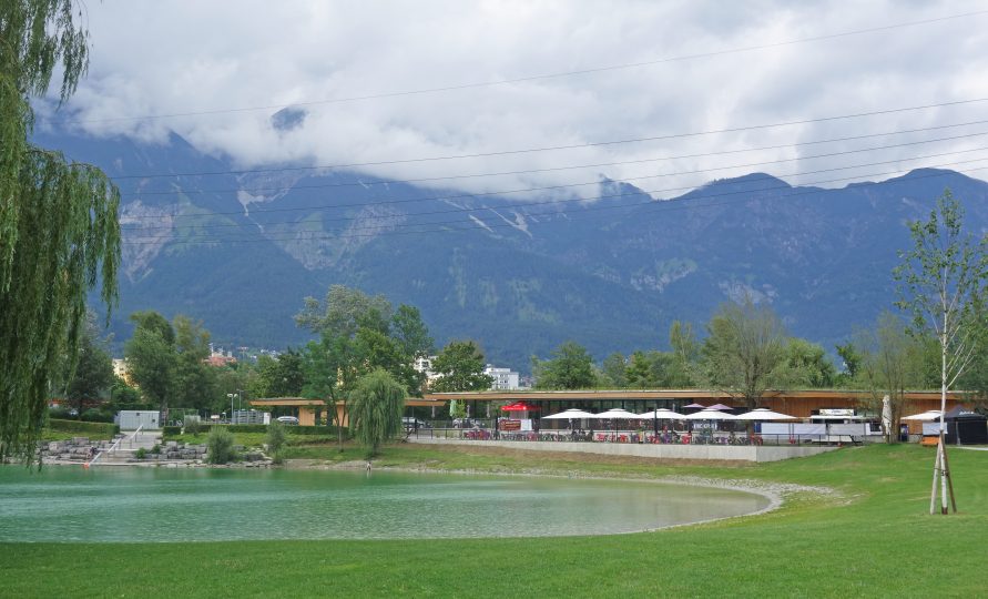 Restaurant family-friendly swimming lake Innsbruck
