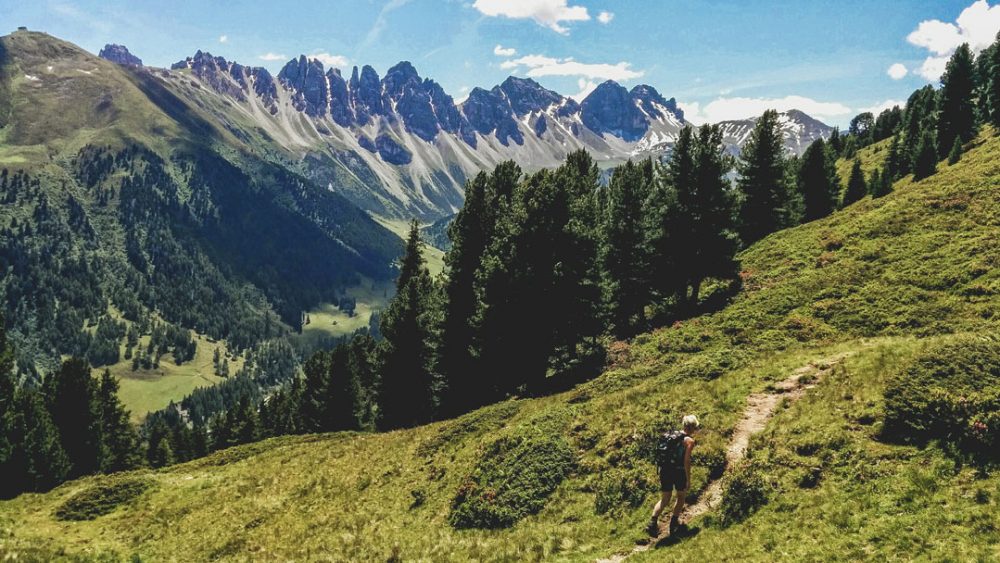 One of the shortcuts you can take on your way up // #myinnsbruck