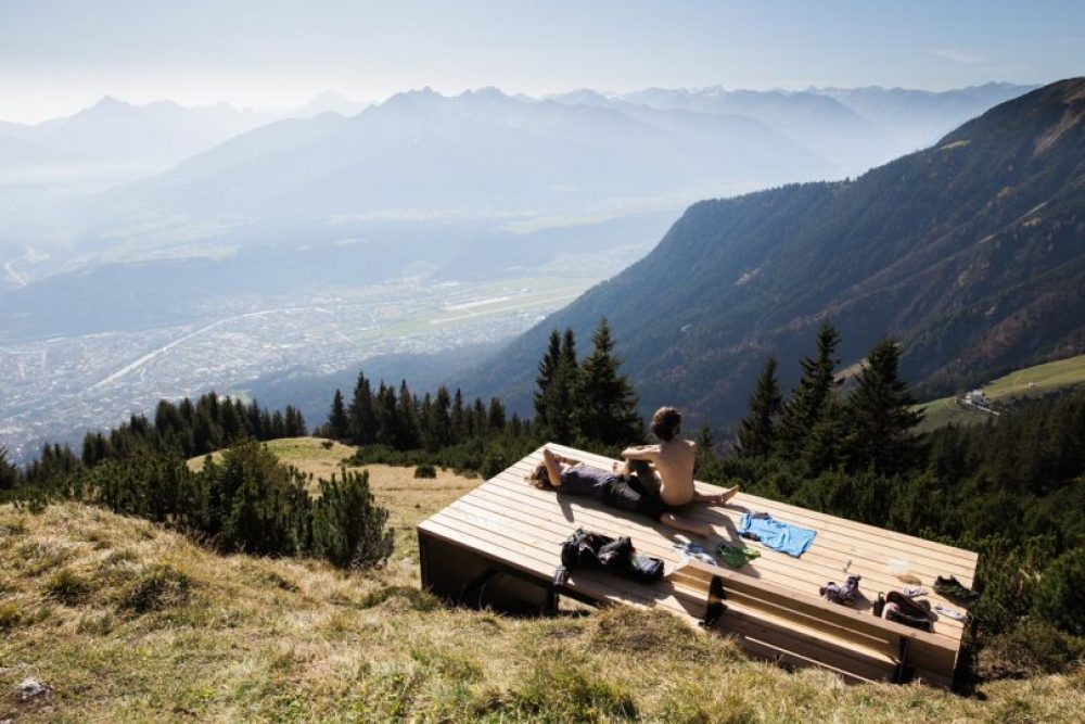Kanadä Nein, Innsbruck. 