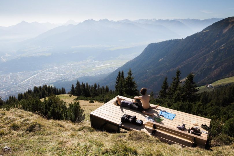 Kanadä Nein, Innsbruck.