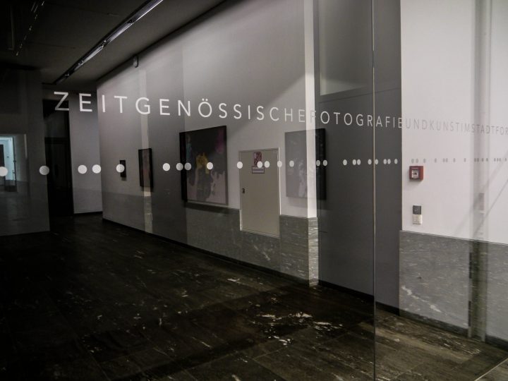 FOKUS photography contemporary viviane sassen lange nacht der museen lndm art gallery