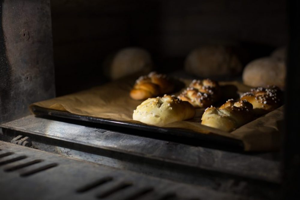 Dann gehts ab in den Ofen. 