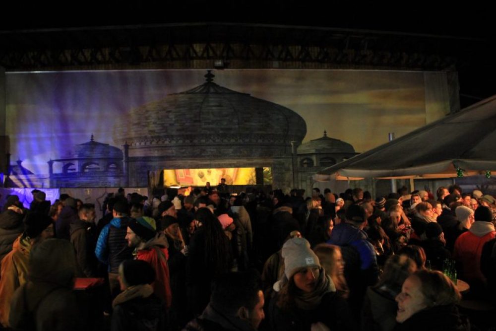 Techno & Punsch. Innsbrucker Glühkindlmarkt