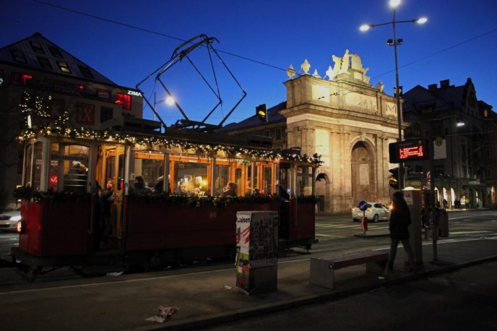 Christkindlbahn at Triumphforte 