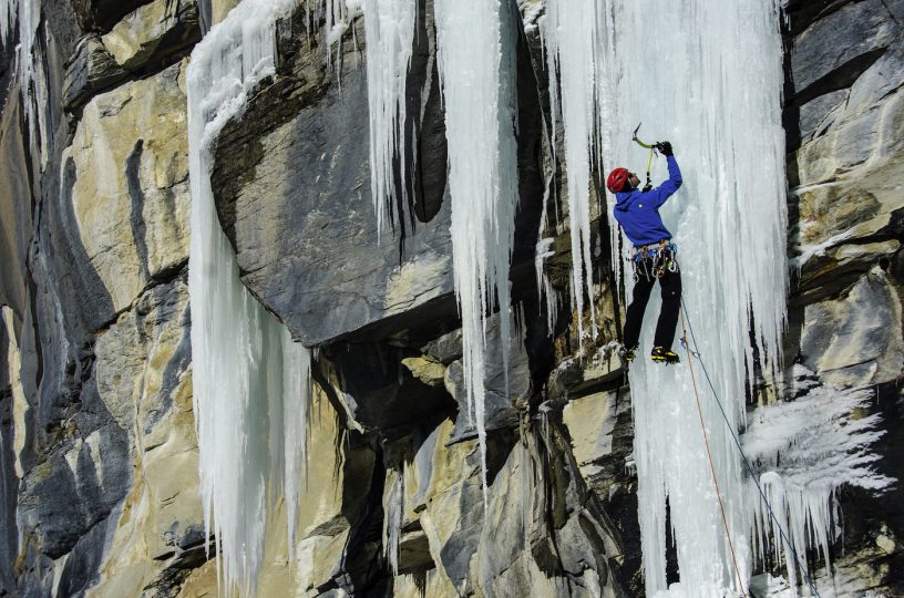 Eisklettern will gelernt sein. Foto: Innsbruck Tourismus