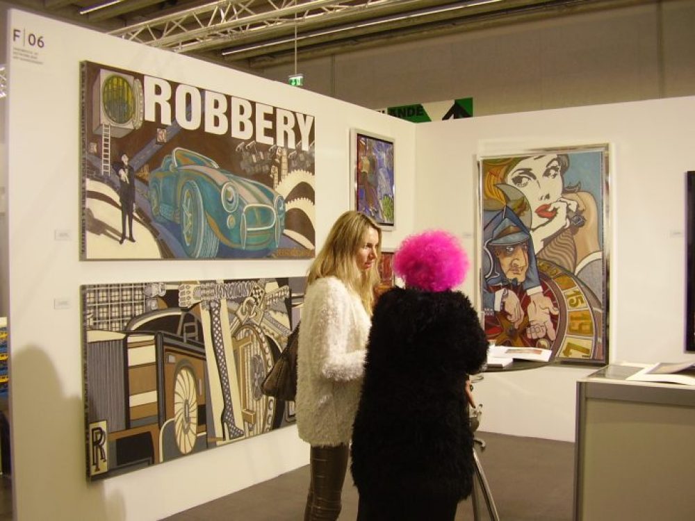 Dettagli fluo tra opere pop ad Art Innsbruck Foto © Laura Manfredi