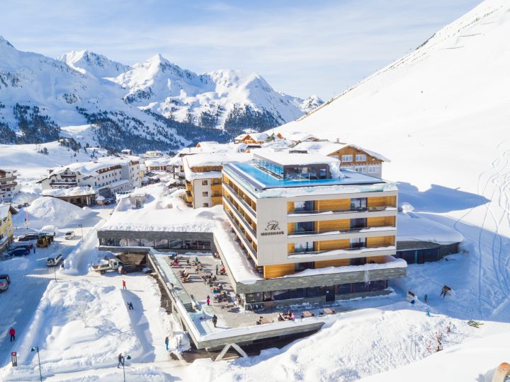 Mooshaus from the air