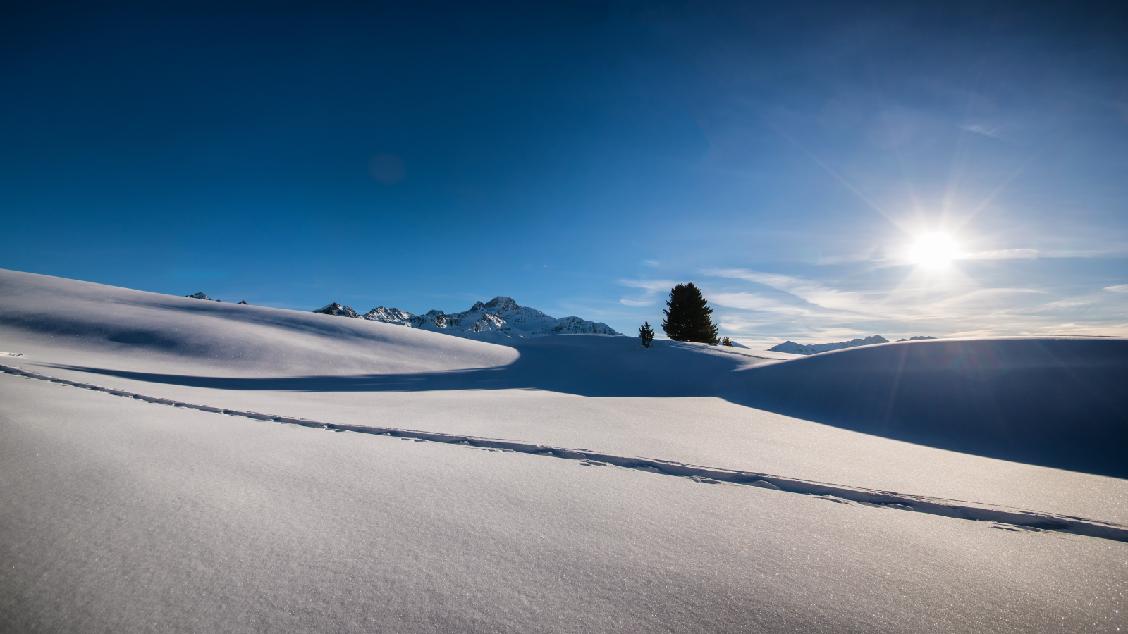 Schneeschuhspur auf dem Weg zum Faltegarteköpfl