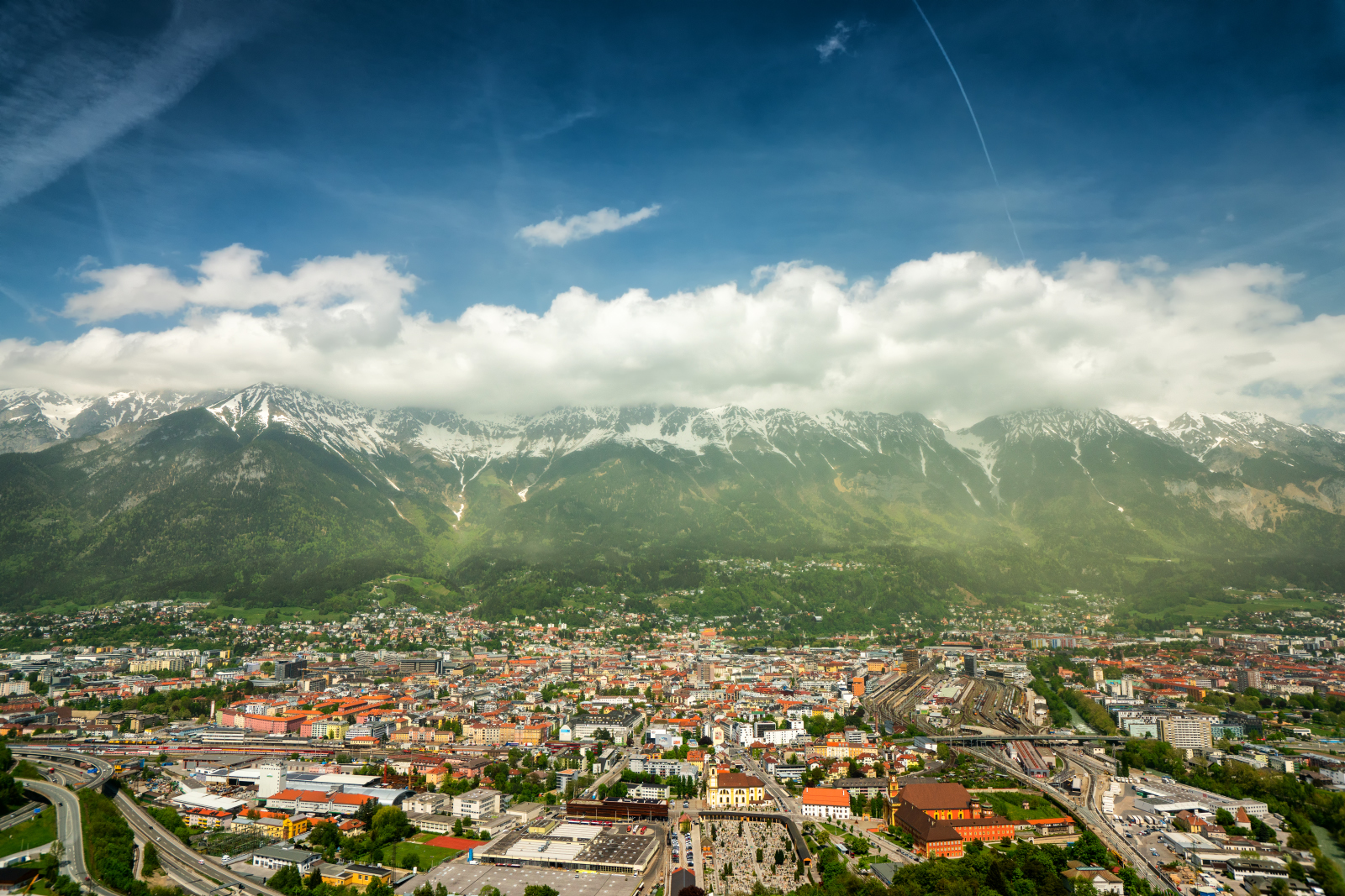 Blick vom Bergisel auf Innsbruck
