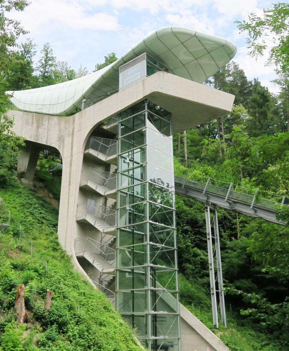 © Ichia Wu - Alpenzoo station