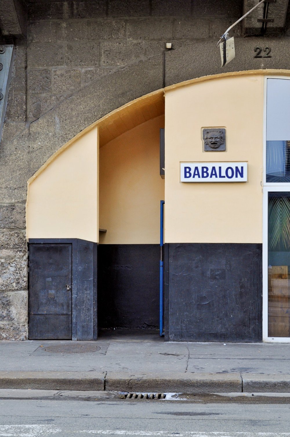 Das Babalon schreibt Geschichten an der Bar.