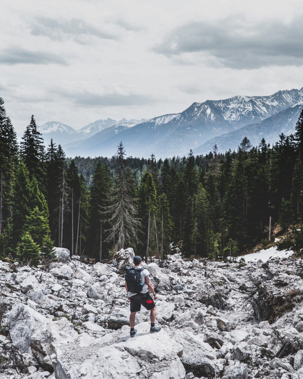 Hiking to Neue Alplhütte // myinnsbruck