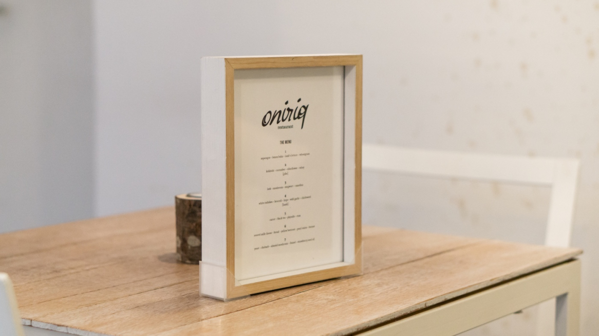Oniriq – Menu Display