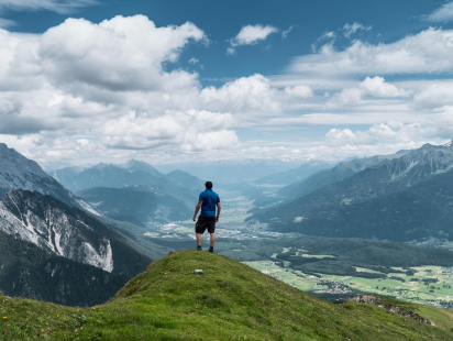 Yours truly, looking over the valley.