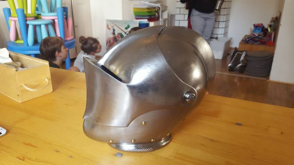 elmo cavaliere castello Ambras