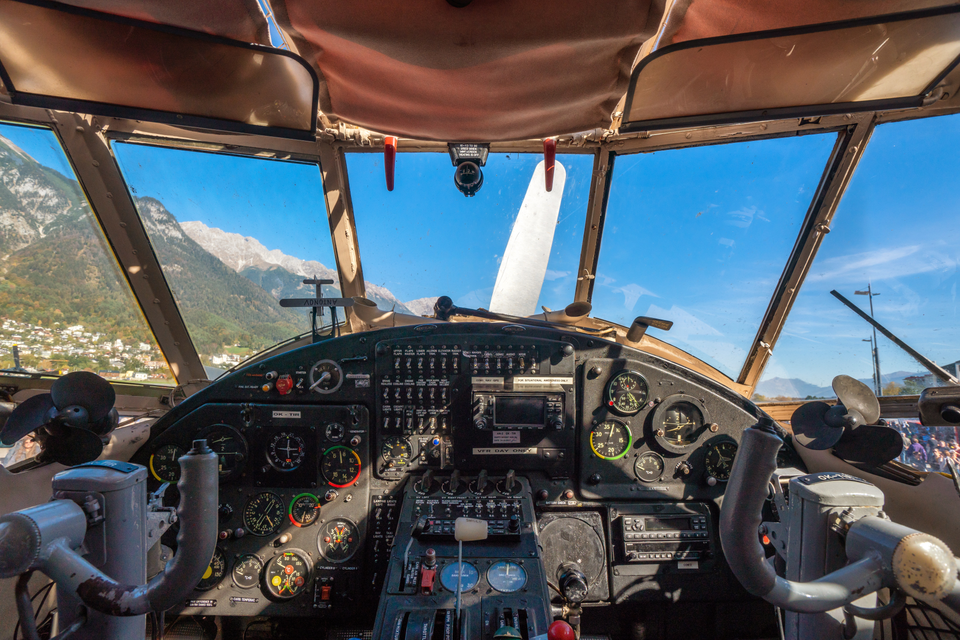 Antonov 2