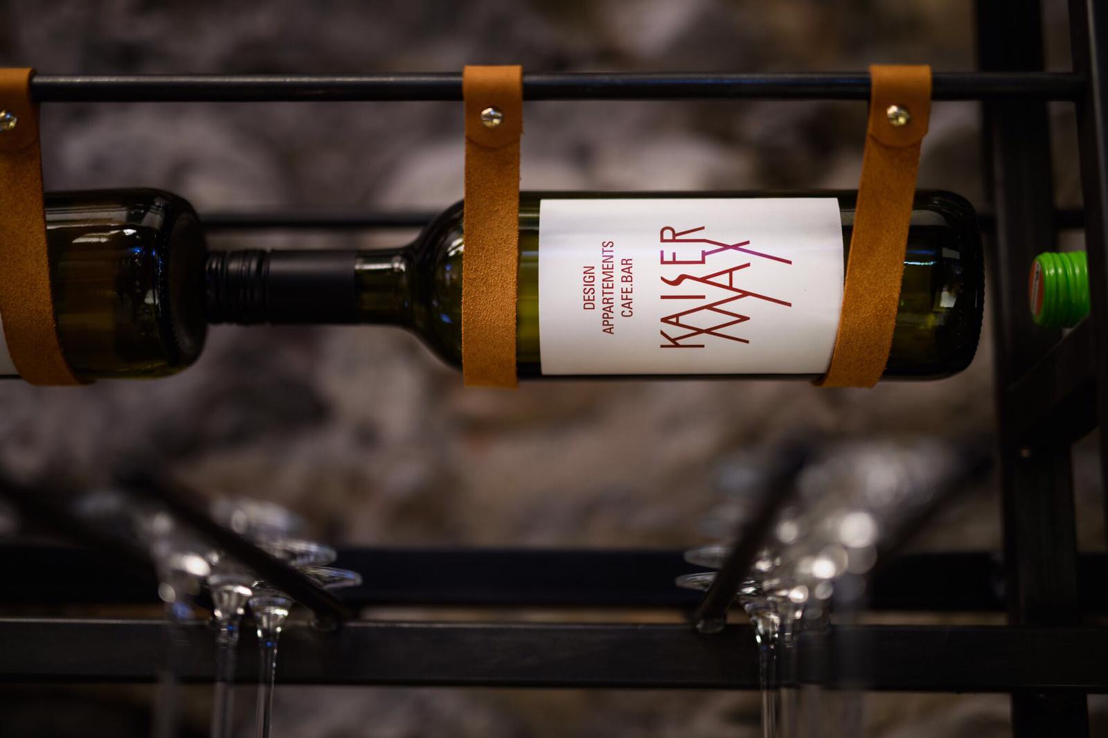 Kaiser Max Wein