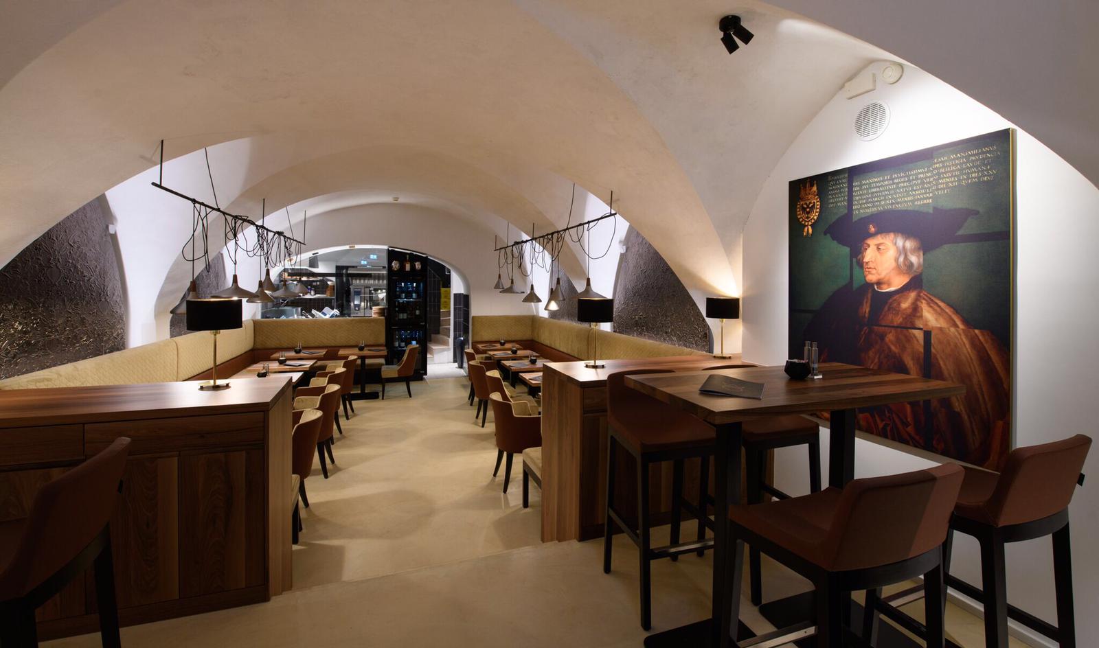 Kaiser Max Cafe