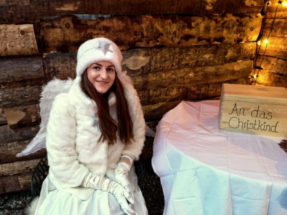Engel am Christkindlmarkt